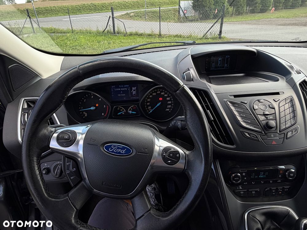 Ford Kuga 2.0 TDCi 4x4 Titanium - 17