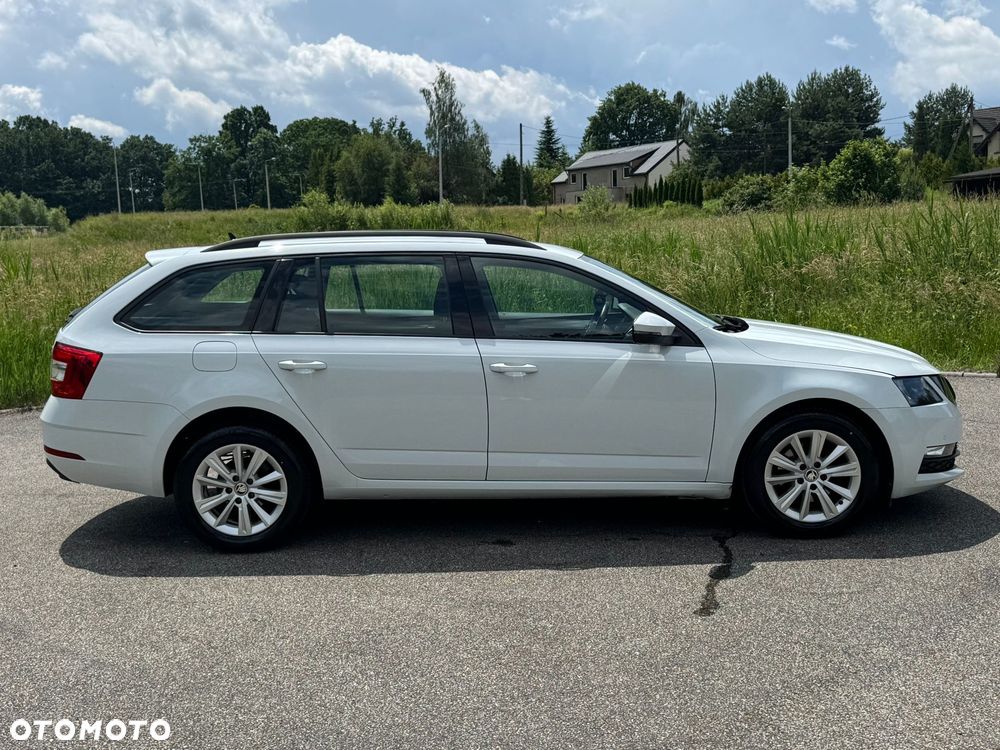 Skoda Octavia 1.5 TSI ACT DSG Ambition - 8