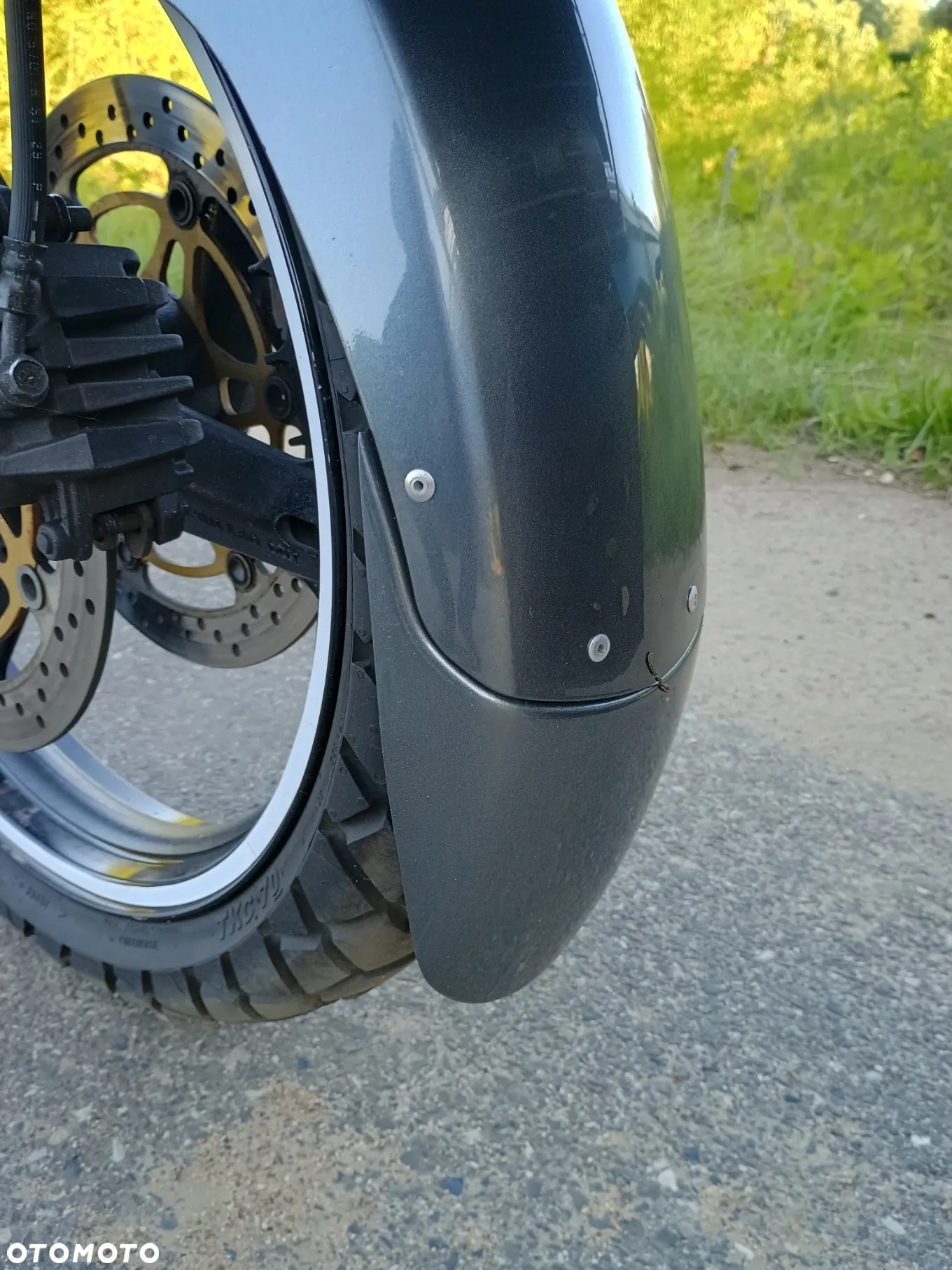 Suzuki DL - 16