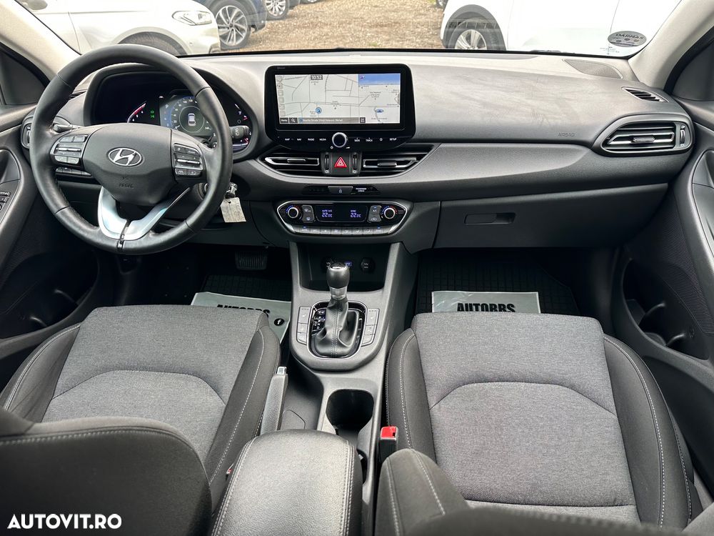 Hyundai i30 1.6 CRDI DCT Premium - 5