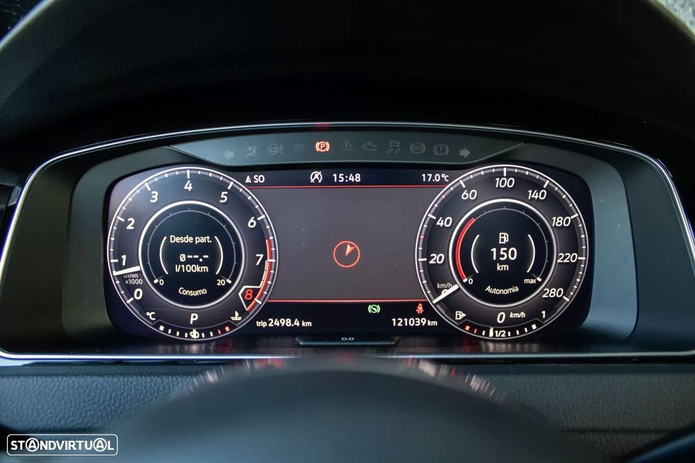 VW Golf 2.0 TSI GTi TCR DSG - 28