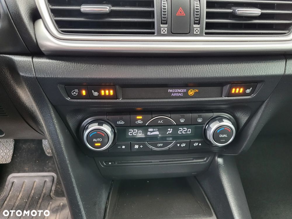 Mazda 3 SKYACTIV-G 120 Exclusive-Line - 17