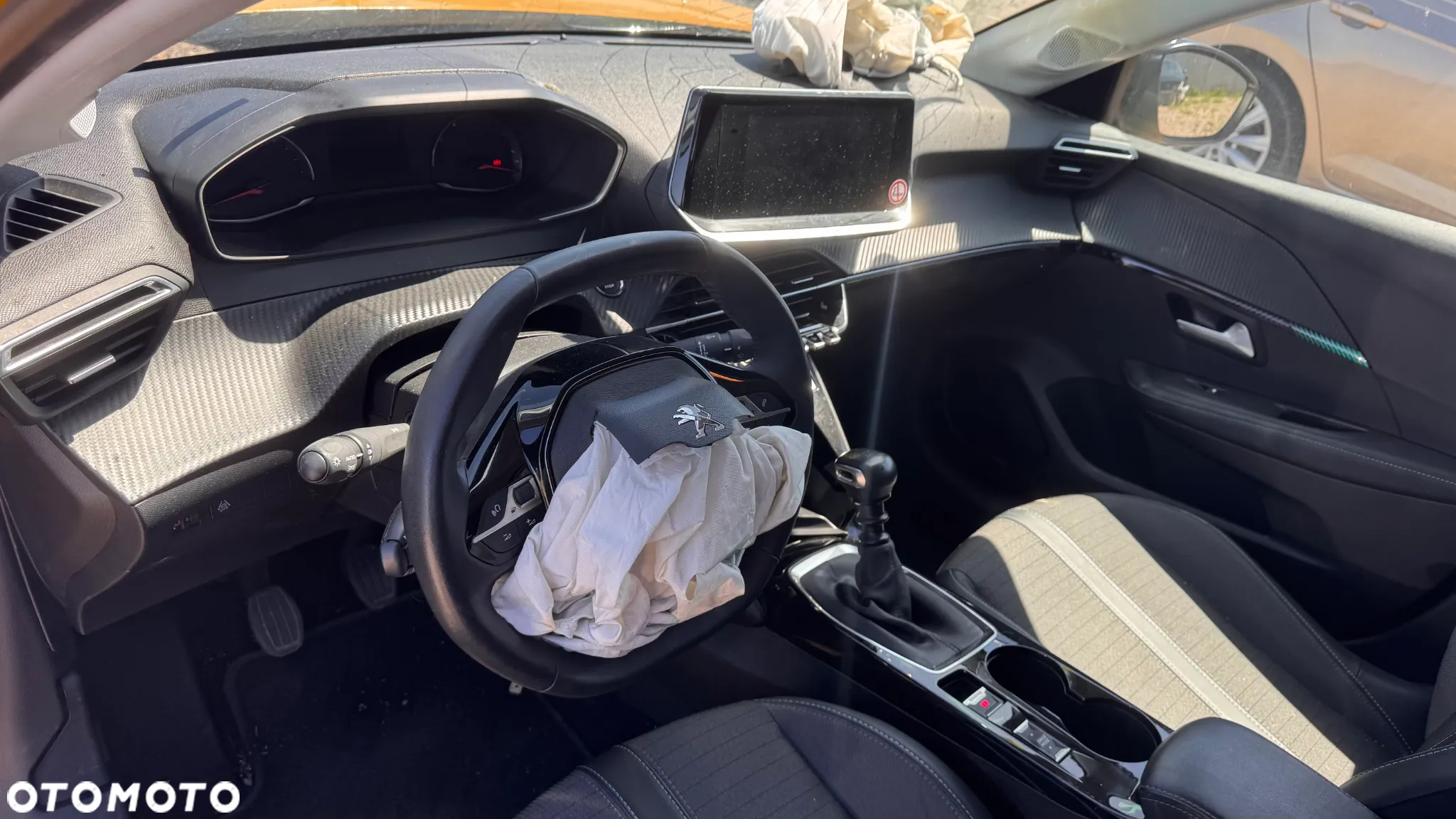 Peugeot 208 1.2 PureTech Allure S&S - 20