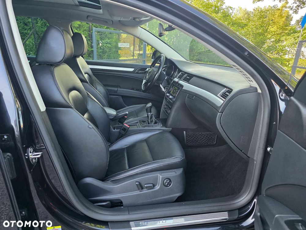 Skoda Superb 2.0 TDI Exclusive - 12