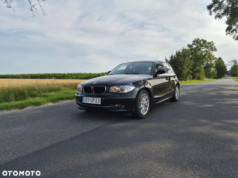 BMW Seria 1 118d DPF - 8