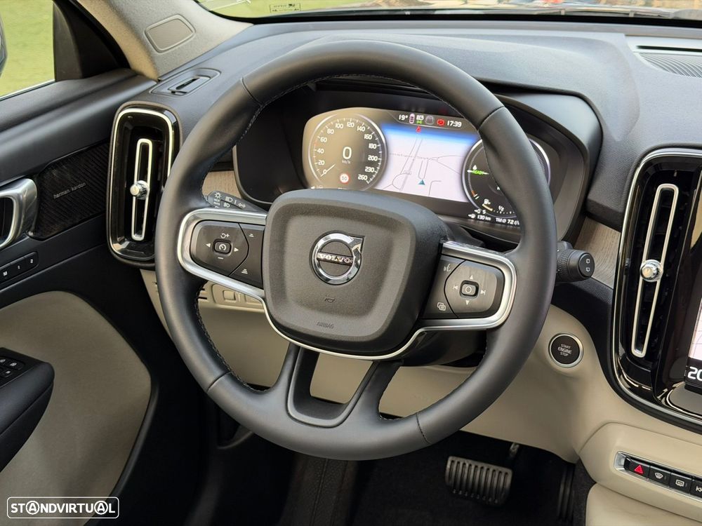 Volvo XC 40 1.5 T5 PHEV Inscription - 31