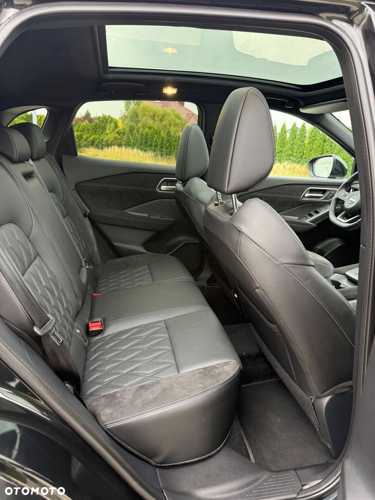 Nissan Qashqai 1.3 DIG-T DCT TEKNA+ - 27