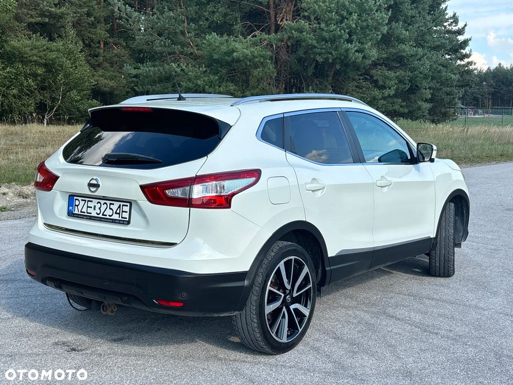 Nissan Qashqai 2014 photo 4
