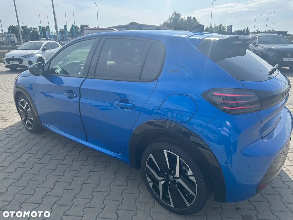 Peugeot 208 1.2 mHEV GT - 6