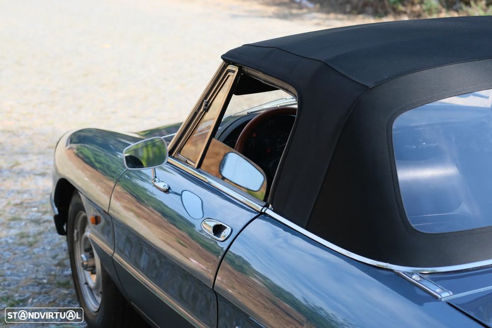 Alfa Romeo Spider 1.6 - 26