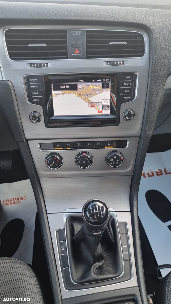 Volkswagen Golf 1.2 TSI BlueMotion Technology Comfortline - 3