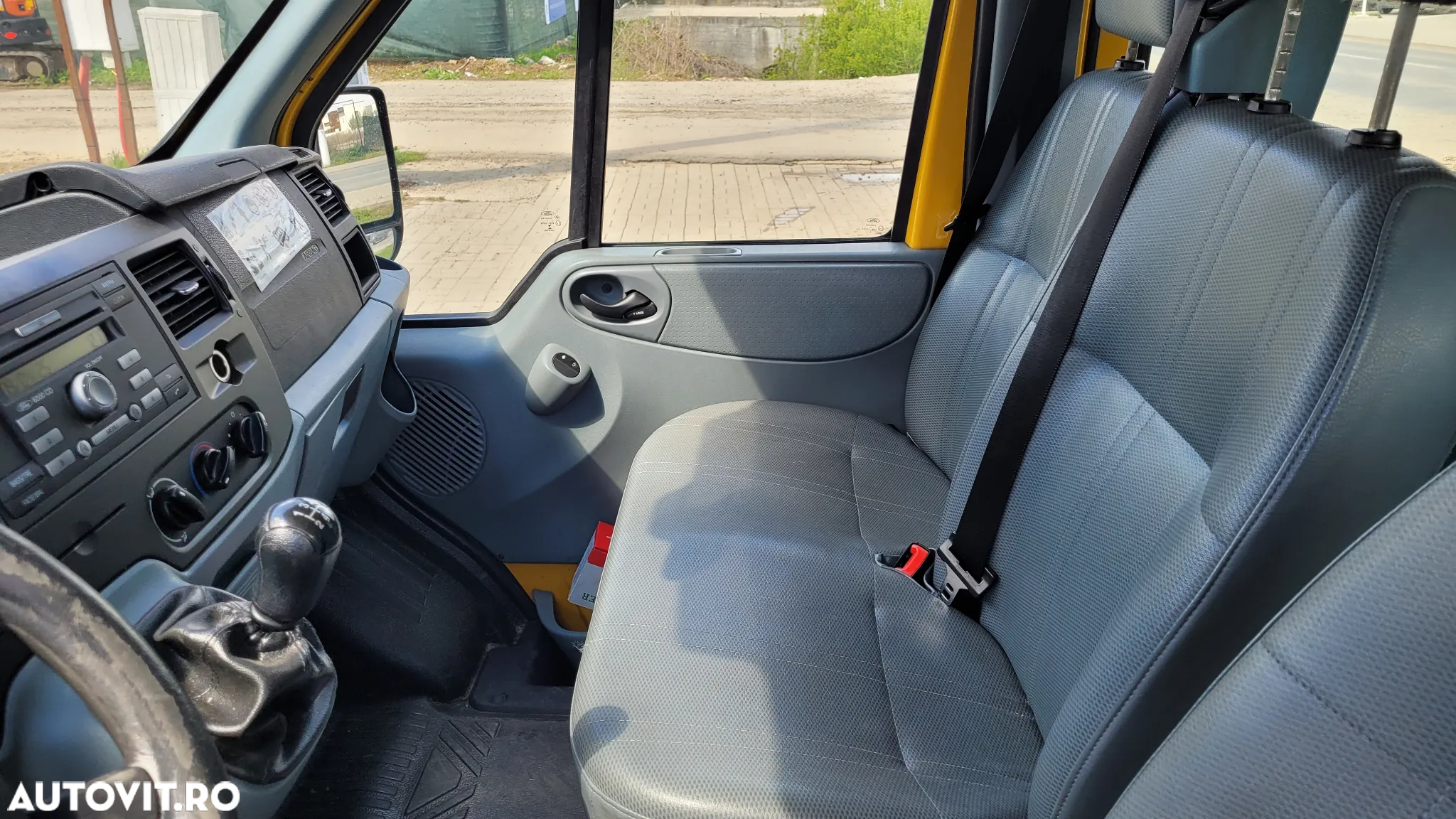 Ford Transit 300 K TDCi Pkw Basis - 8