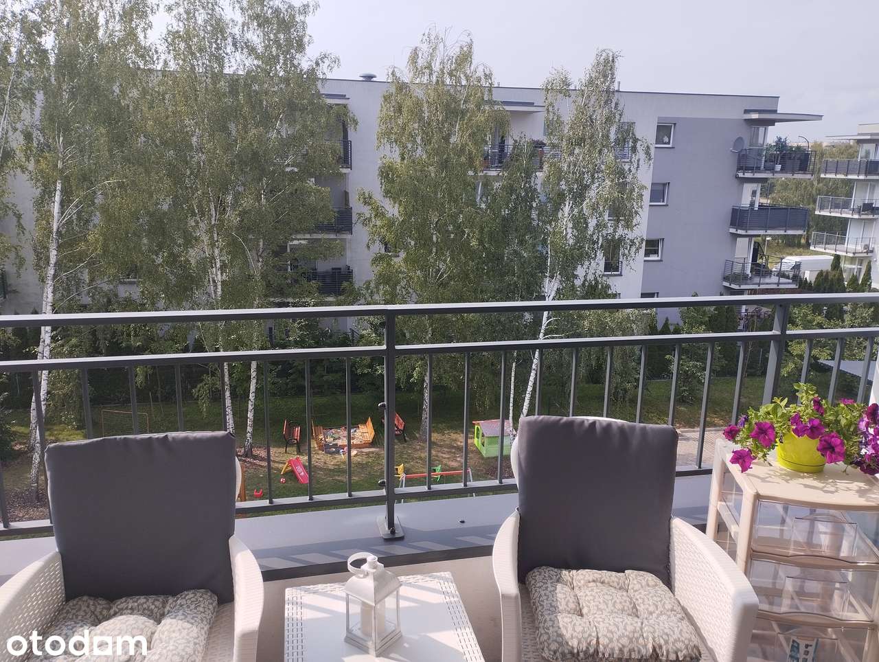 Mieszkanie dwupokojowe w cichej i spokojnej dzielnicy Olechów!