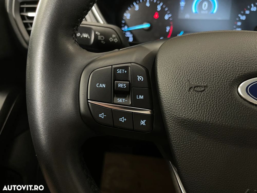 Ford Focus 1.0 EcoBoost Trend Edition - 21