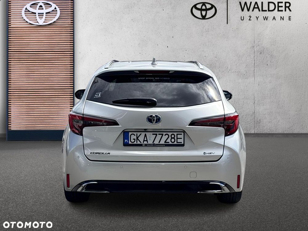 Toyota Corolla - 4