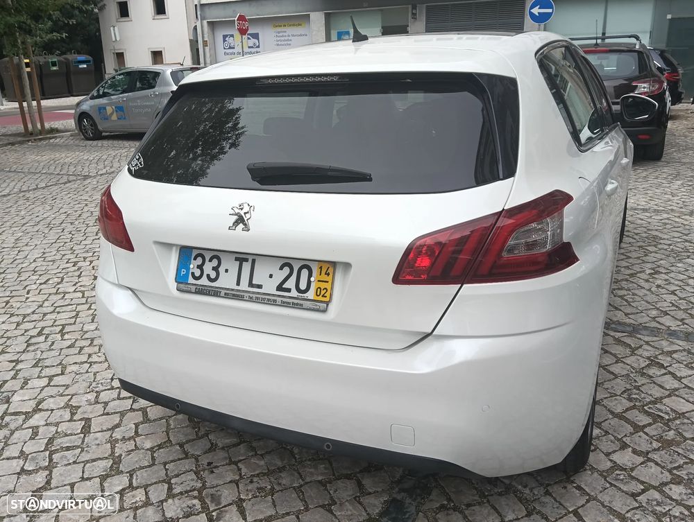 Peugeot 308 1.6 e-HDi Allure J17 - 18
