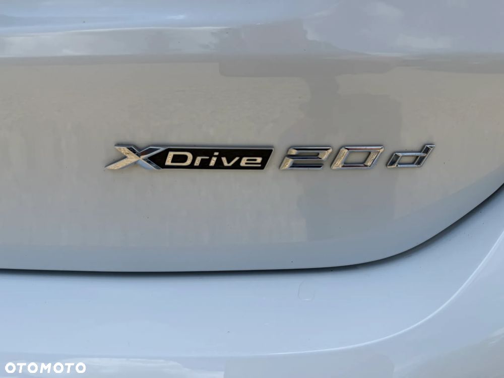 BMW X1 xDrive20d Sport Line - 16