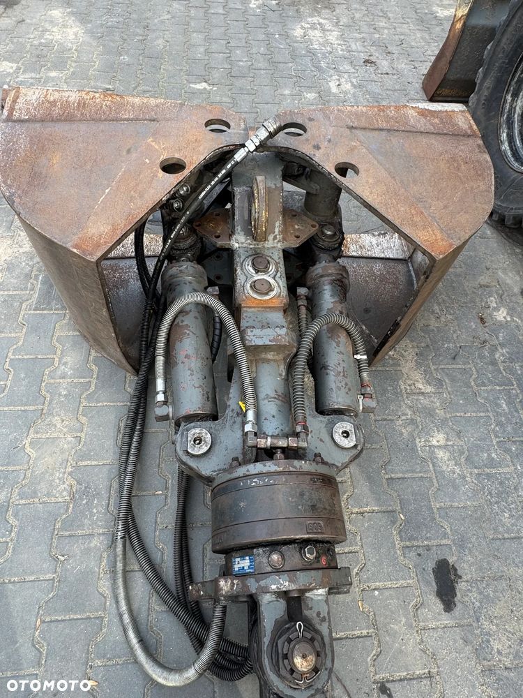 Liebherr 314 Litronic Rotator - 18