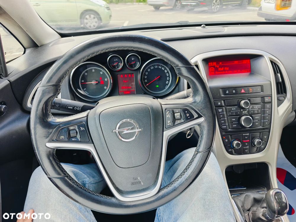 Opel Astra 1.7 CDTI Cosmo - 20