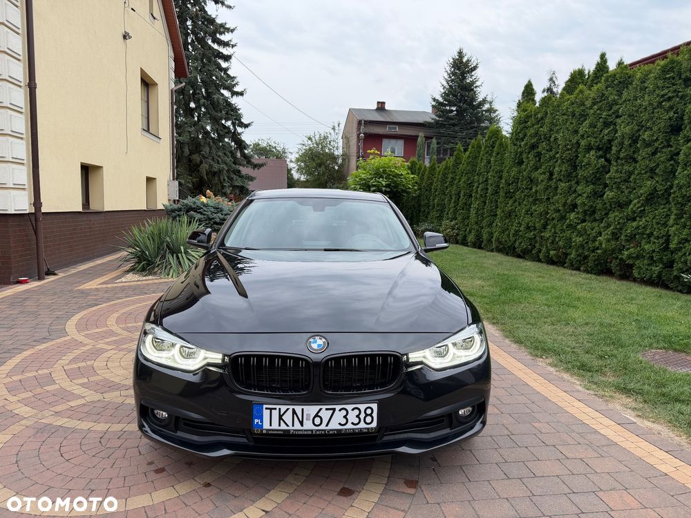 BMW Seria 3 320d Efficient Dynamic Edition Sport Line - 11