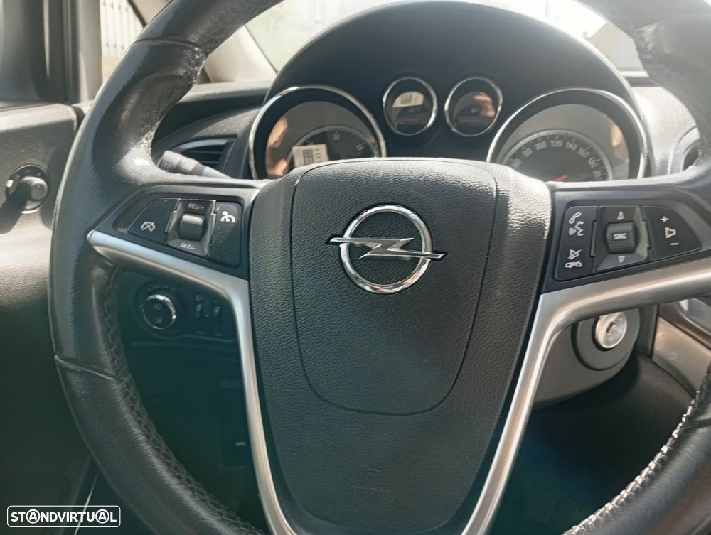 Opel Astra 1.7 CDTI Cosmo - 17