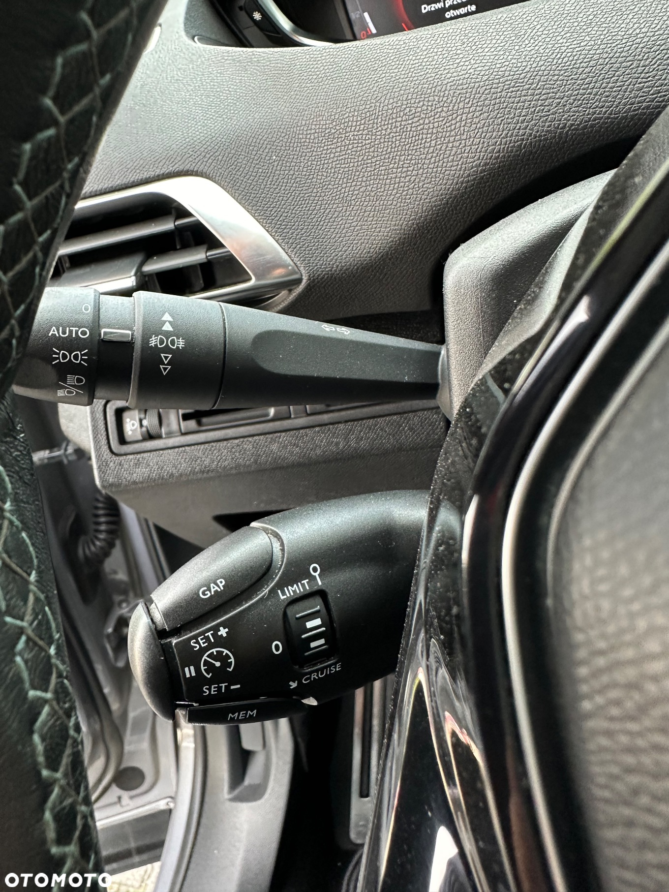 Peugeot 3008 1.2 PureTech Crossway S&S - 16