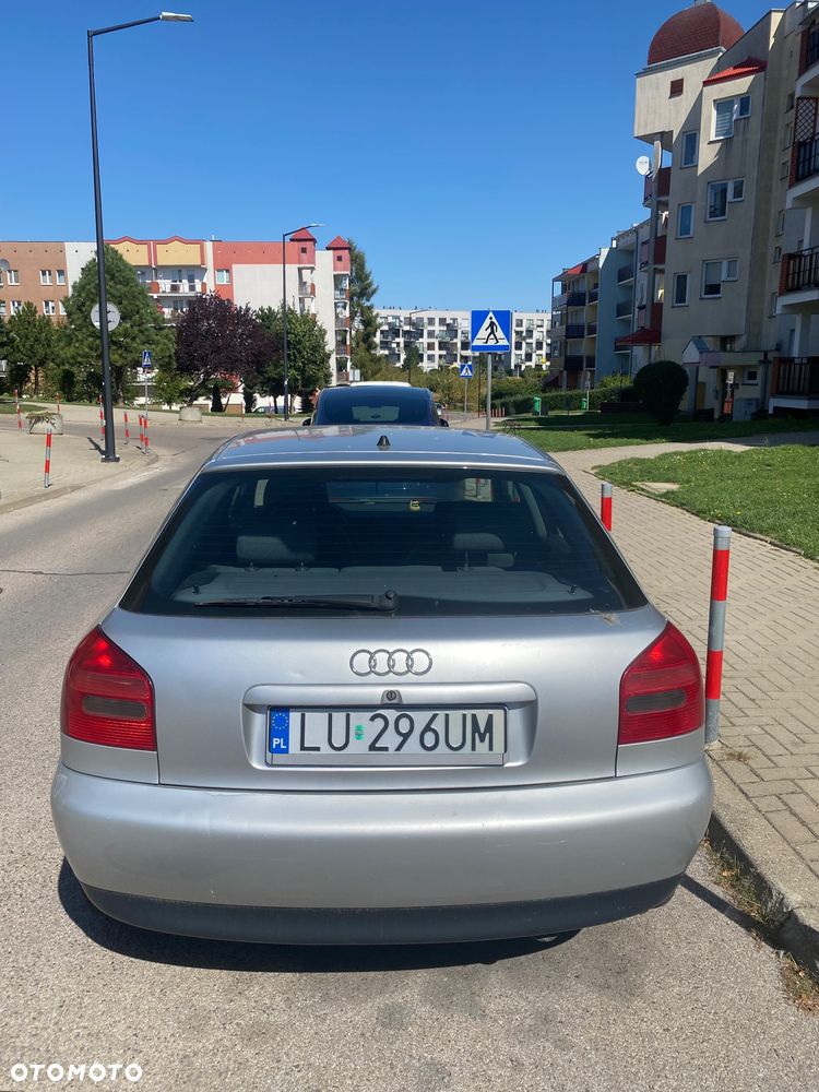 Audi A3 Sportback - 3