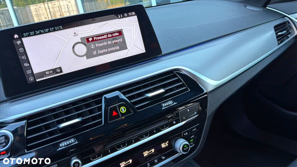 BMW Seria 5 525d M Sport sport - 23