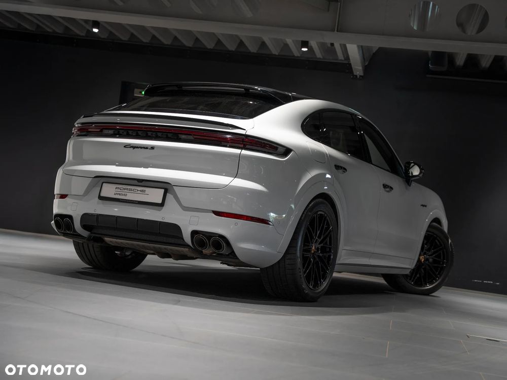 Porsche Cayenne S E-Hybrid PHEV - 12