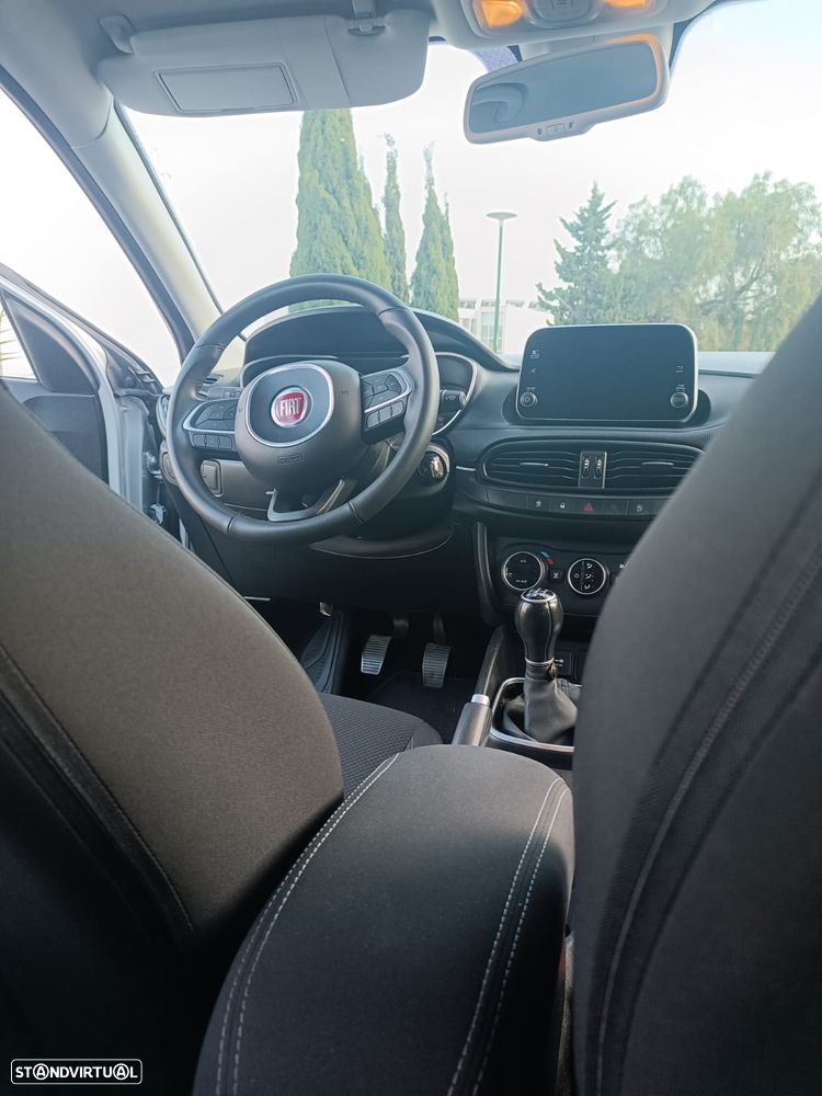 Fiat Tipo Station Wagon 1.3 M-Jet Lounge Tech J17 - 5