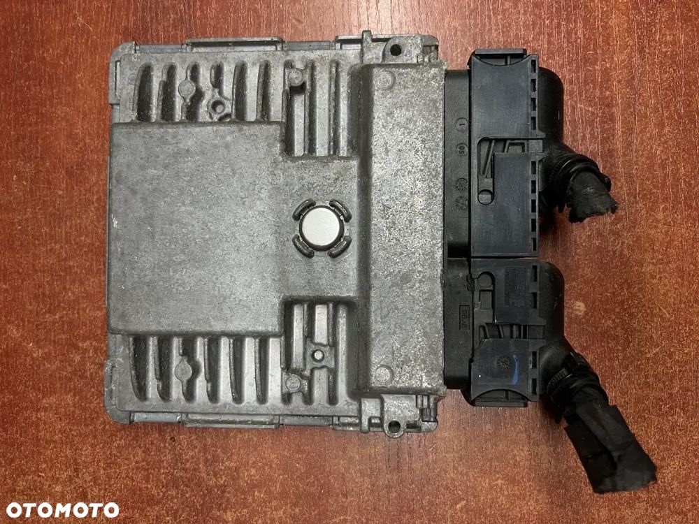 KOMPUTER STEROWNIK SILNIKA AUDI A1 5WP44795 03F906070CA  1.2 TFSI