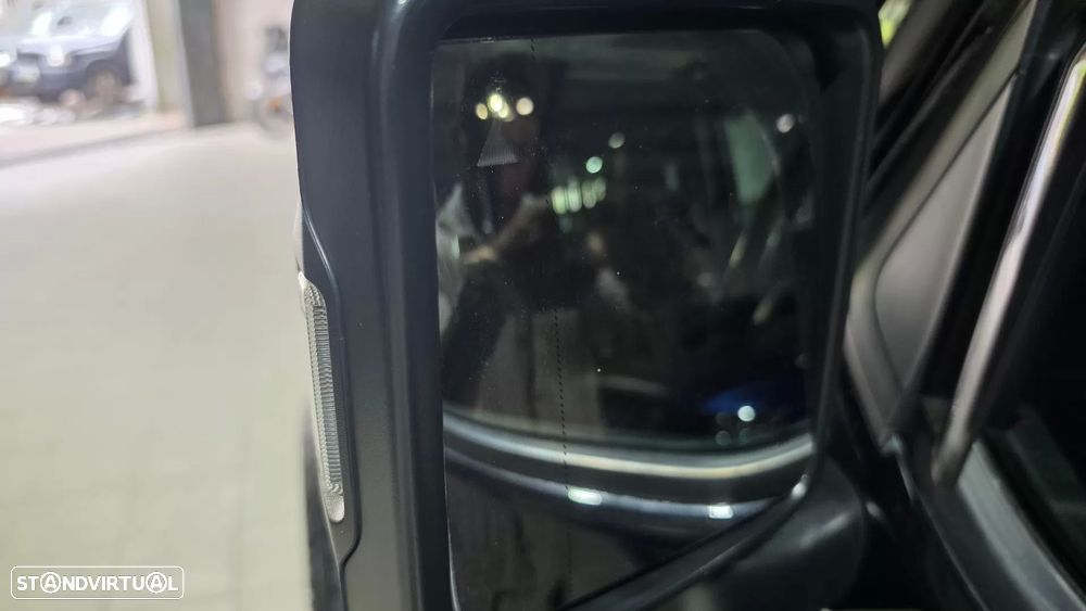 Jeep Gladiator 3.0V6 MultiJet AWD Auto Overland — fotografia 21