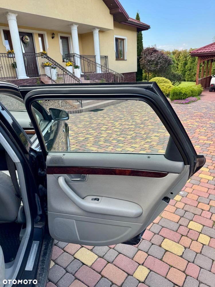 Audi A4 Avant 2.0 TDI Multitronic - 19