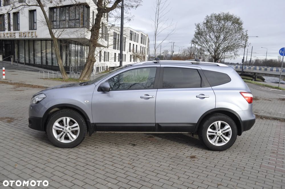 Nissan Qashqai+2 - 2