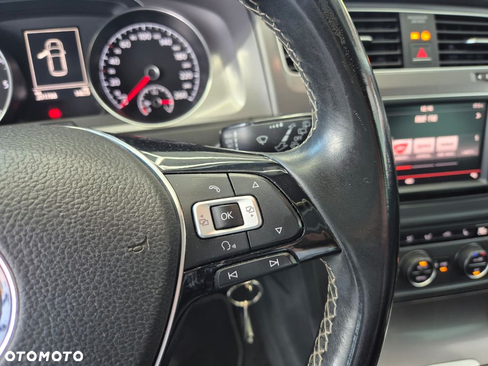 Volkswagen Golf 1.6 TDI BlueMotion Trendline - 19