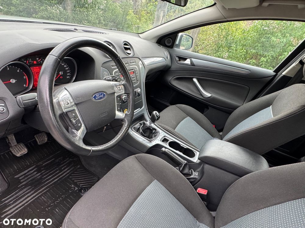 Ford Mondeo 1.6 TDCi Start-Stopp Titanium - 11