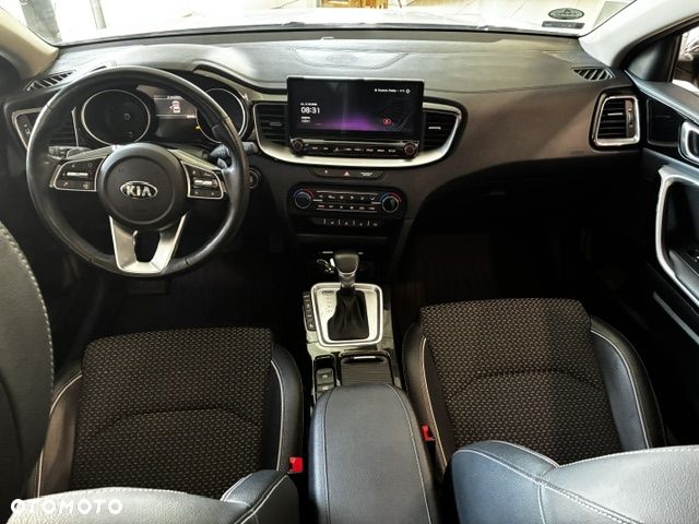 Kia XCeed 1.6 T-GDI Prestige Line DCT - 18