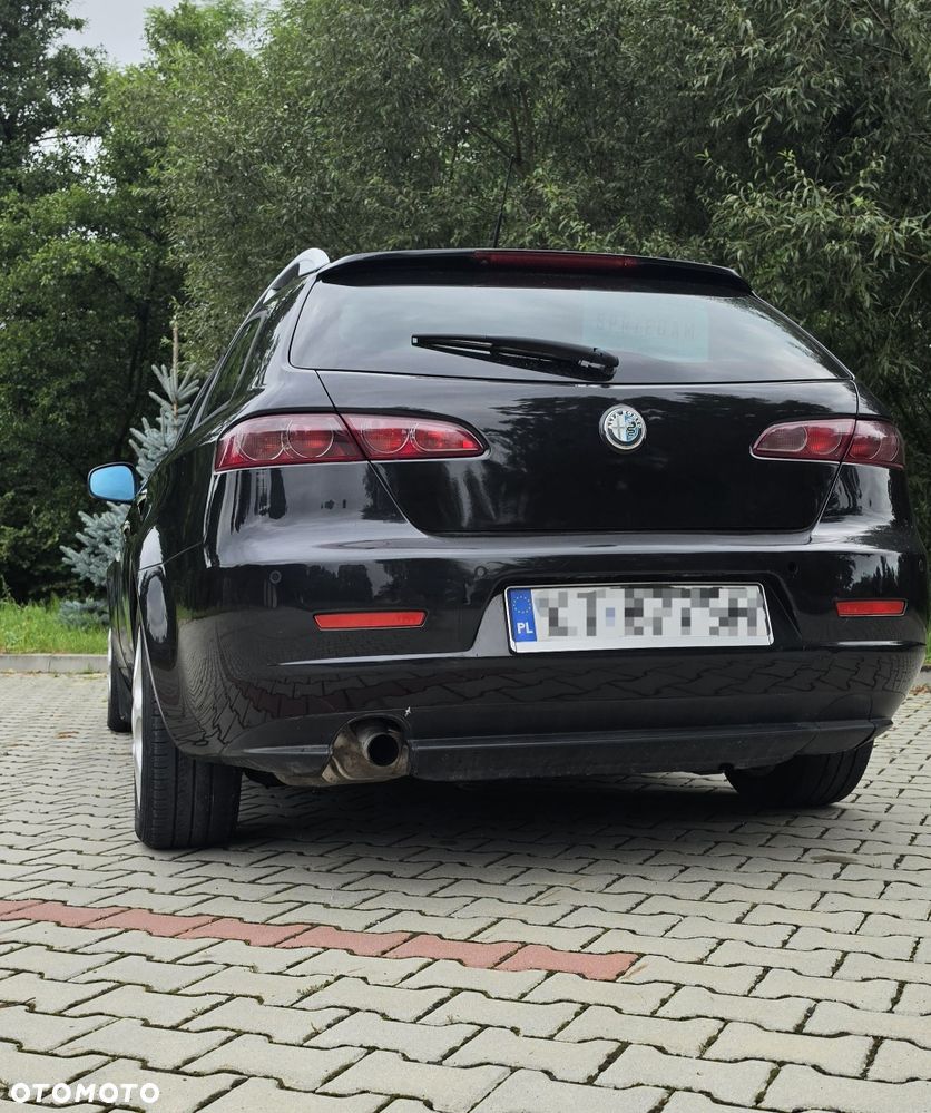 Alfa Romeo 159 - 2