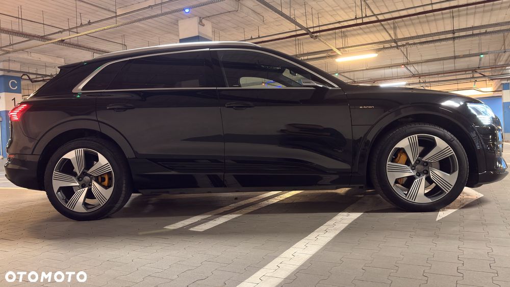 Audi e-tron 55 Quattro - 14