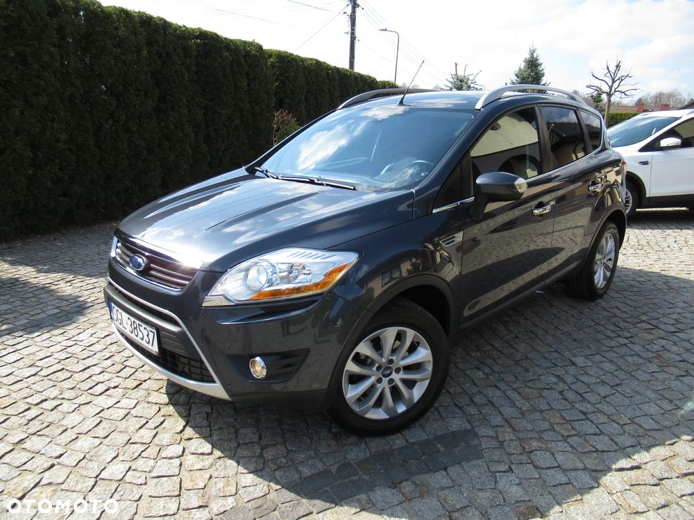 Ford Kuga 2.0 TDCi 2x4 Titanium - 2