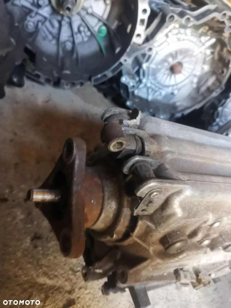 SKRZYNIA BIEGÓW MANUAL BMW E90 E91 E92 M57 3.0 7565213 GS6-53DZ HGU - 6