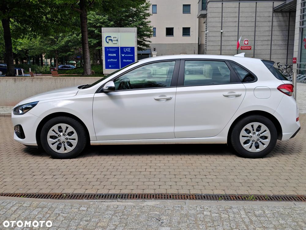 Hyundai i30 1.5 DPI Modern - 9