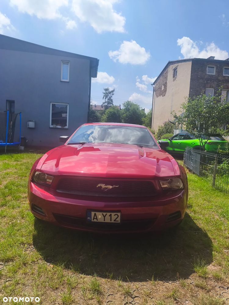 Ford Mustang 3.7 V6 - 1