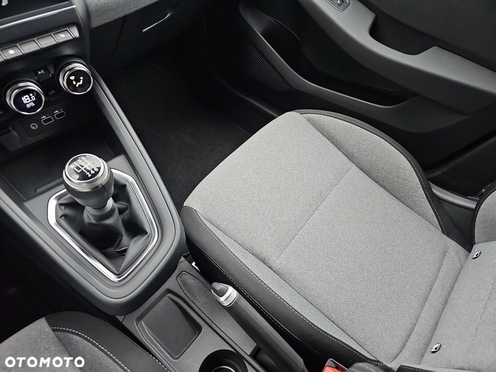 Mitsubishi Colt 1.0T Intense Style Cold - 27