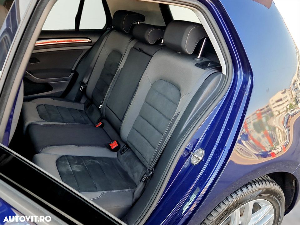 Volkswagen Golf 1.6 TDI DSG Highline - 15