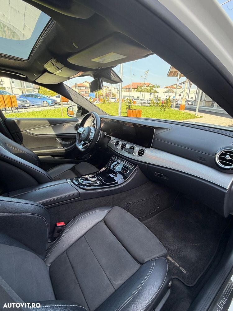 Mercedes-Benz E 220 d 4MATIC Aut. - 4