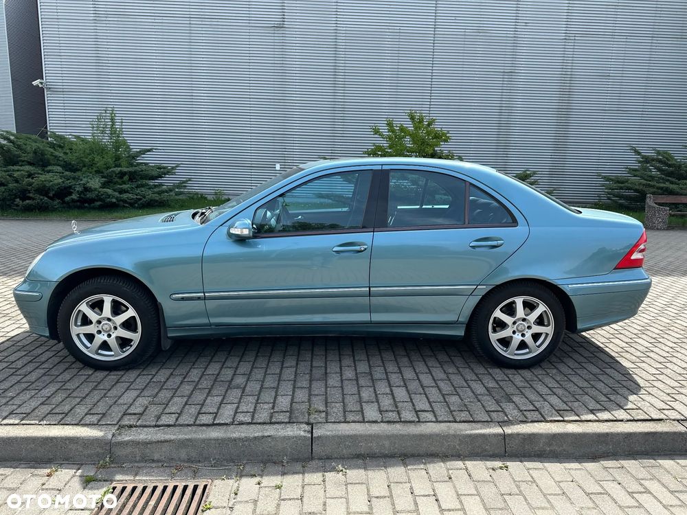 Mercedes-Benz Klasa C 180 Kompressor Avantgarde - 3