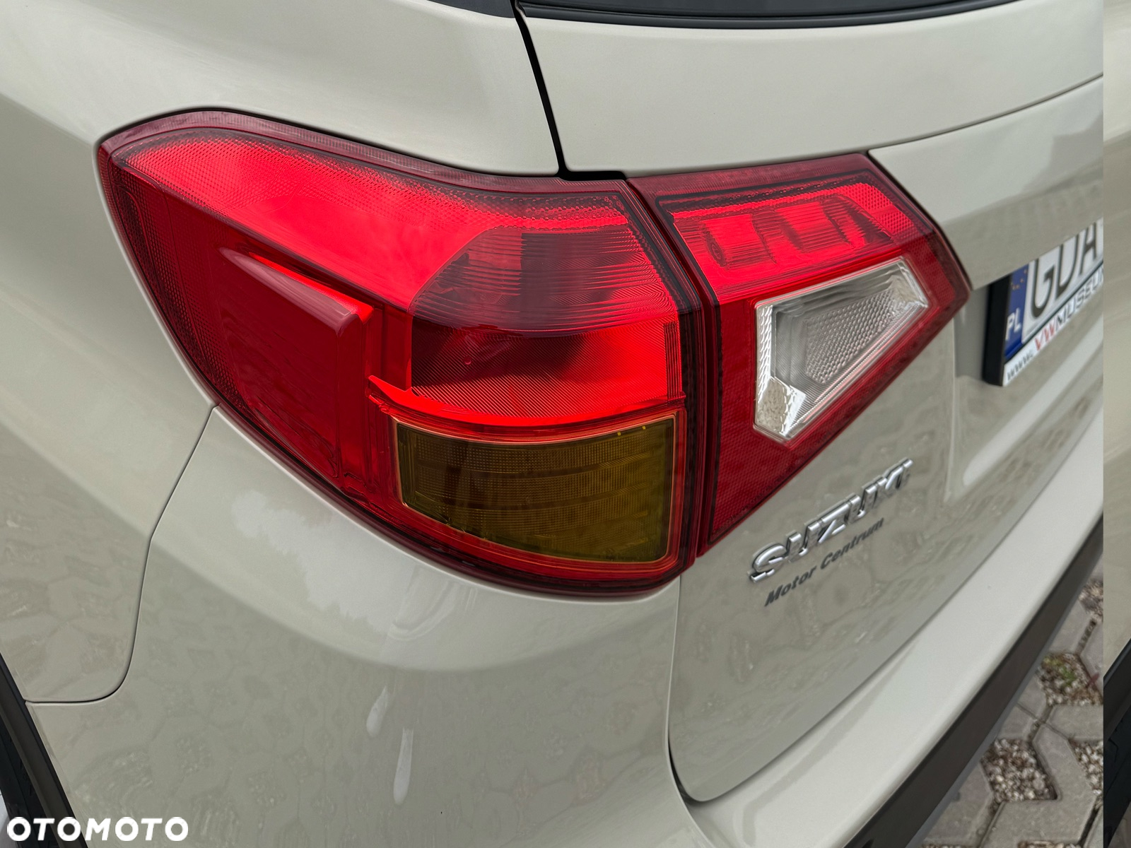 Suzuki Vitara 1.6 Premium 2WD - 13