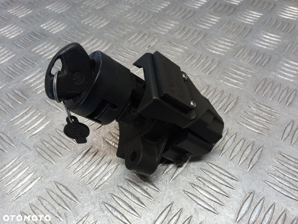 Stacyjka, korek paliwa zamki, moduły BMW R 1200RT K26 10-14r   PN. 61318543110 - 5