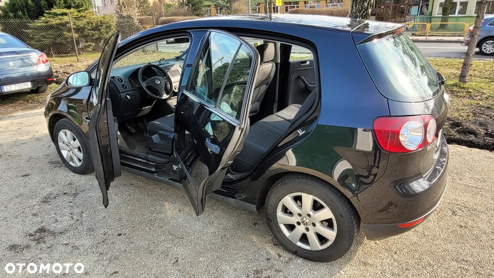 Volkswagen Golf Plus 1.6 FSI Comfortline - 8